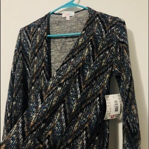 Chevron patterned knee length cardigan